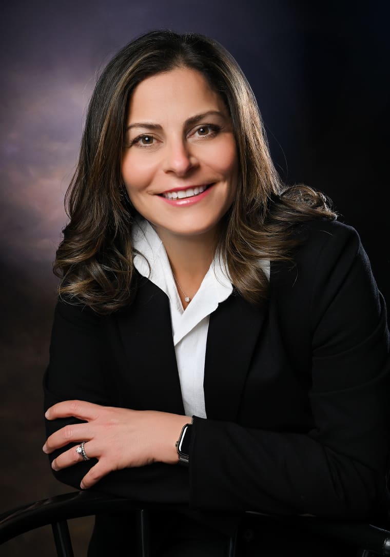 Dr. Aline Saade Feghali